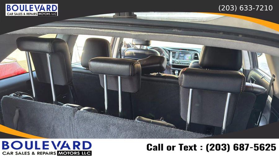 2017 Toyota Highlander XLE Sport Utility 4D, available for sale in New Haven, Connecticut | Boulevard Motors LLC. New Haven, Connecticut 2017 Toyota Highlander XLE Sport Utility 4D, available for sale in New Haven, Connecticut | Boulevard Motors LLC. New Haven, Connecticut