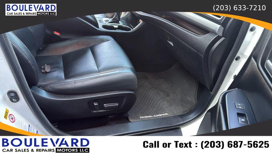 2017 Toyota Highlander XLE Sport Utility 4D, available for sale in New Haven, Connecticut | Boulevard Motors LLC. New Haven, Connecticut 2017 Toyota Highlander XLE Sport Utility 4D, available for sale in New Haven, Connecticut | Boulevard Motors LLC. New Haven, Connecticut