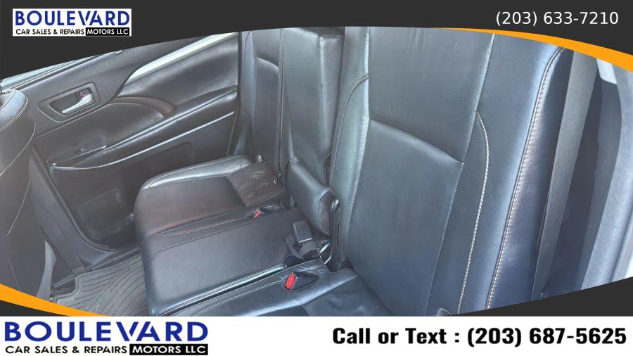 2017 Toyota Highlander XLE Sport Utility 4D, available for sale in New Haven, Connecticut | Boulevard Motors LLC. New Haven, Connecticut 2017 Toyota Highlander XLE Sport Utility 4D, available for sale in New Haven, Connecticut | Boulevard Motors LLC. New Haven, Connecticut