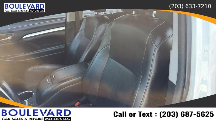 2017 Toyota Highlander XLE Sport Utility 4D, available for sale in New Haven, Connecticut | Boulevard Motors LLC. New Haven, Connecticut 2017 Toyota Highlander XLE Sport Utility 4D, available for sale in New Haven, Connecticut | Boulevard Motors LLC. New Haven, Connecticut