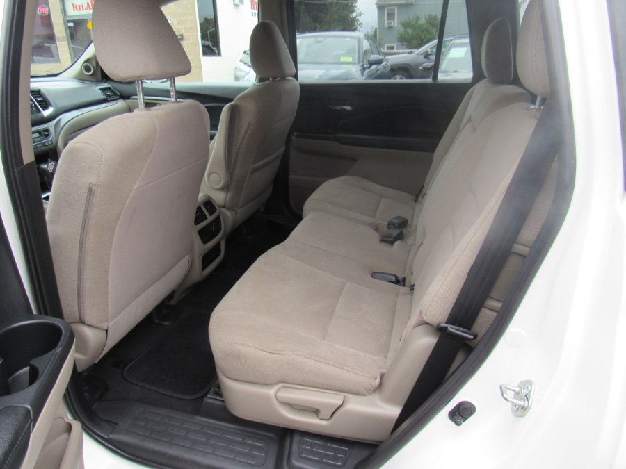 2018 Honda Pilot LX, available for sale in Worcester, Massachusetts | Hilario's Auto Sales Inc.. Worcester, Massachusetts 2018 Honda Pilot LX, available for sale in Worcester, Massachusetts | Hilario's Auto Sales Inc.. Worcester, Massachusetts