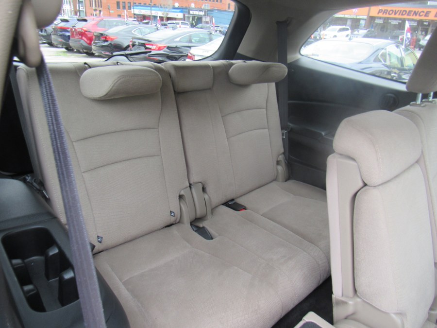 2018 Honda Pilot LX, available for sale in Worcester, Massachusetts | Hilario's Auto Sales Inc.. Worcester, Massachusetts 2018 Honda Pilot LX, available for sale in Worcester, Massachusetts | Hilario's Auto Sales Inc.. Worcester, Massachusetts