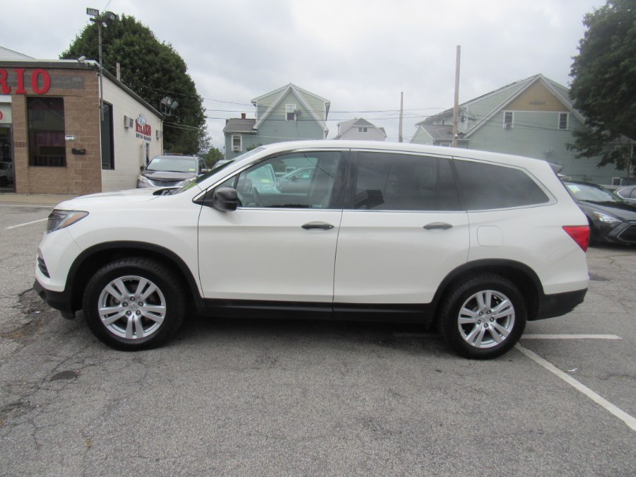2018 Honda Pilot LX, available for sale in Worcester, Massachusetts | Hilario's Auto Sales Inc.. Worcester, Massachusetts 2018 Honda Pilot LX, available for sale in Worcester, Massachusetts | Hilario's Auto Sales Inc.. Worcester, Massachusetts