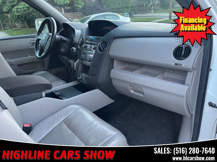 2012 Honda Pilot 4WD 4dr Touring w/RES & Navi, available for sale in West Hempstead, New York | Highline Cars Show Corp. West Hempstead, New York 2012 Honda Pilot 4WD 4dr Touring w/RES & Navi, available for sale in West Hempstead, New York | Highline Cars Show Corp. West Hempstead, New York