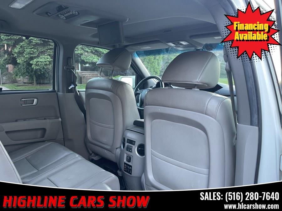 2012 Honda Pilot 4WD 4dr Touring w/RES & Navi, available for sale in West Hempstead, New York | Highline Cars Show Corp. West Hempstead, New York 2012 Honda Pilot 4WD 4dr Touring w/RES & Navi, available for sale in West Hempstead, New York | Highline Cars Show Corp. West Hempstead, New York
