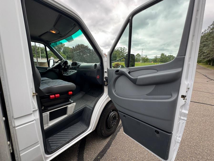 2006 Dodge Sprinter 3500 140" WB, available for sale in Waterbury, Connecticut | Platinum Auto Care. Waterbury, Connecticut 2006 Dodge Sprinter 3500 140" WB, available for sale in Waterbury, Connecticut | Platinum Auto Care. Waterbury, Connecticut