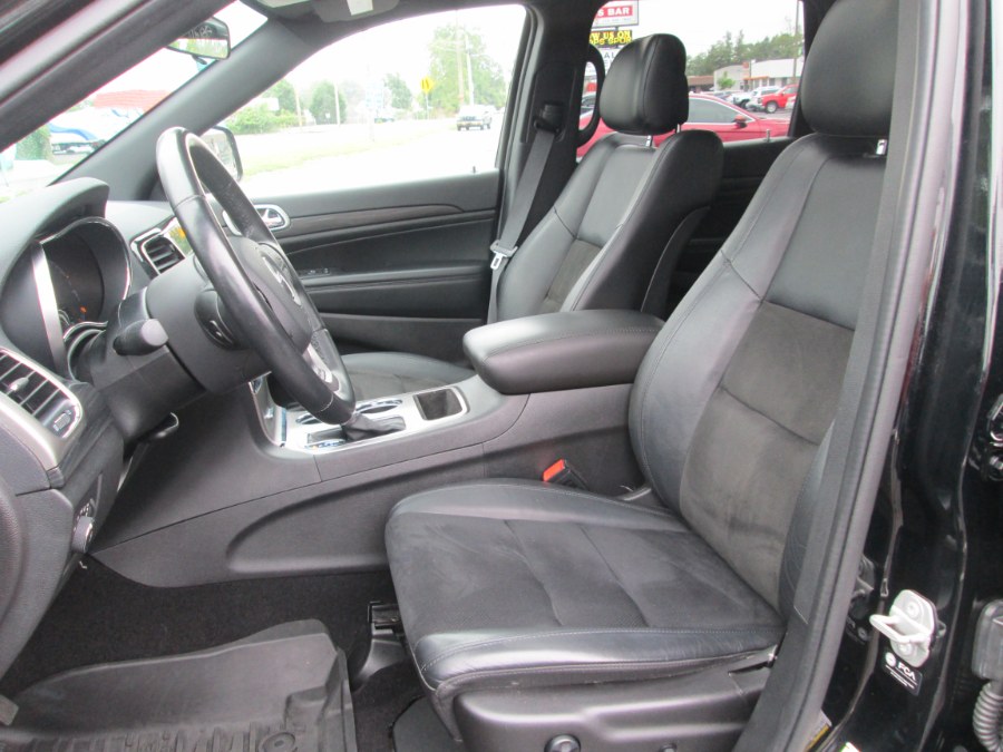 2021 Jeep Grand Cherokee Laredo E 4x4, available for sale in Levittown, Pennsylvania | Levittown Auto. Levittown, Pennsylvania 2021 Jeep Grand Cherokee Laredo E 4x4, available for sale in Levittown, Pennsylvania | Levittown Auto. Levittown, Pennsylvania