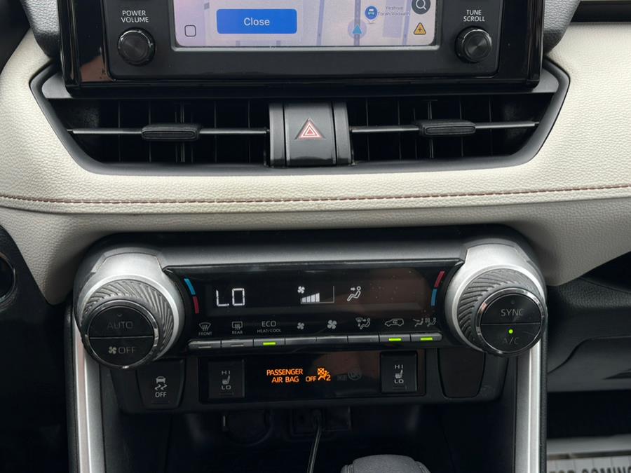 2019 Toyota RAV4 XLE AWD (Natl), available for sale in Brooklyn, New York | Carsbuck Inc.. Brooklyn, New York 2019 Toyota RAV4 XLE AWD (Natl), available for sale in Brooklyn, New York | Carsbuck Inc.. Brooklyn, New York