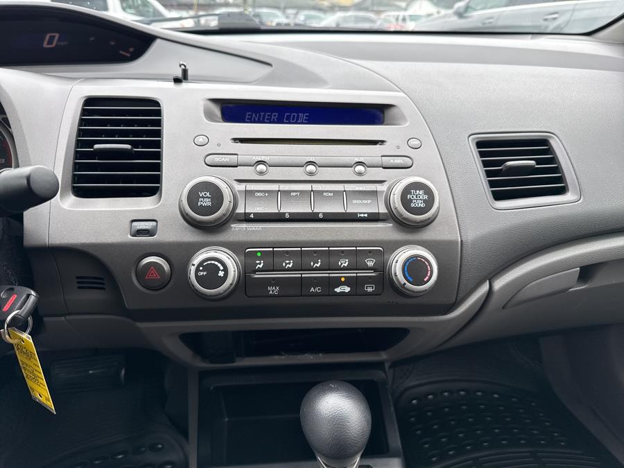 2008 Honda Civic Sdn 4dr Auto LX, available for sale in Little Ferry, New Jersey | Victoria Preowned Autos Inc. Little Ferry, New Jersey 2008 Honda Civic Sdn 4dr Auto LX, available for sale in Little Ferry, New Jersey | Victoria Preowned Autos Inc. Little Ferry, New Jersey