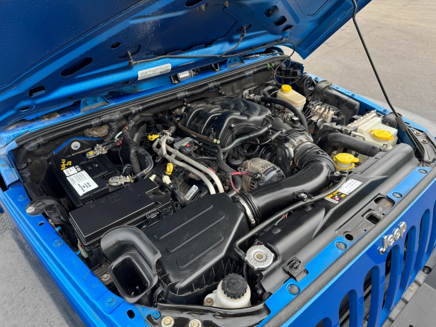 2015 Jeep Wrangler Unlimited 4WD 4dr Sport, available for sale in Ortonville, Michigan | Marsh Auto Sales LLC. Ortonville, Michigan 2015 Jeep Wrangler Unlimited 4WD 4dr Sport, available for sale in Ortonville, Michigan | Marsh Auto Sales LLC. Ortonville, Michigan
