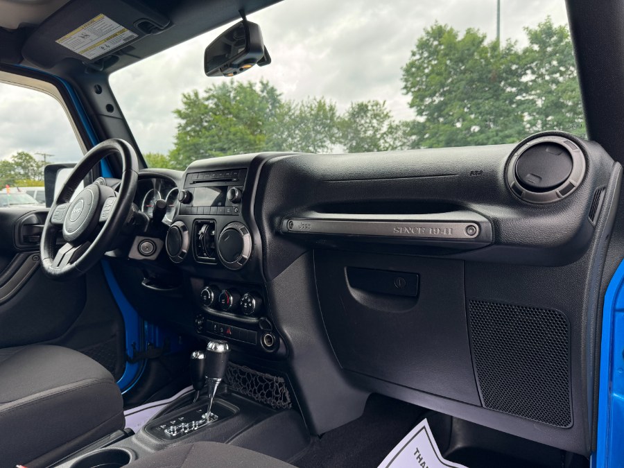2015 Jeep Wrangler Unlimited 4WD 4dr Sport, available for sale in Ortonville, Michigan | Marsh Auto Sales LLC. Ortonville, Michigan 2015 Jeep Wrangler Unlimited 4WD 4dr Sport, available for sale in Ortonville, Michigan | Marsh Auto Sales LLC. Ortonville, Michigan