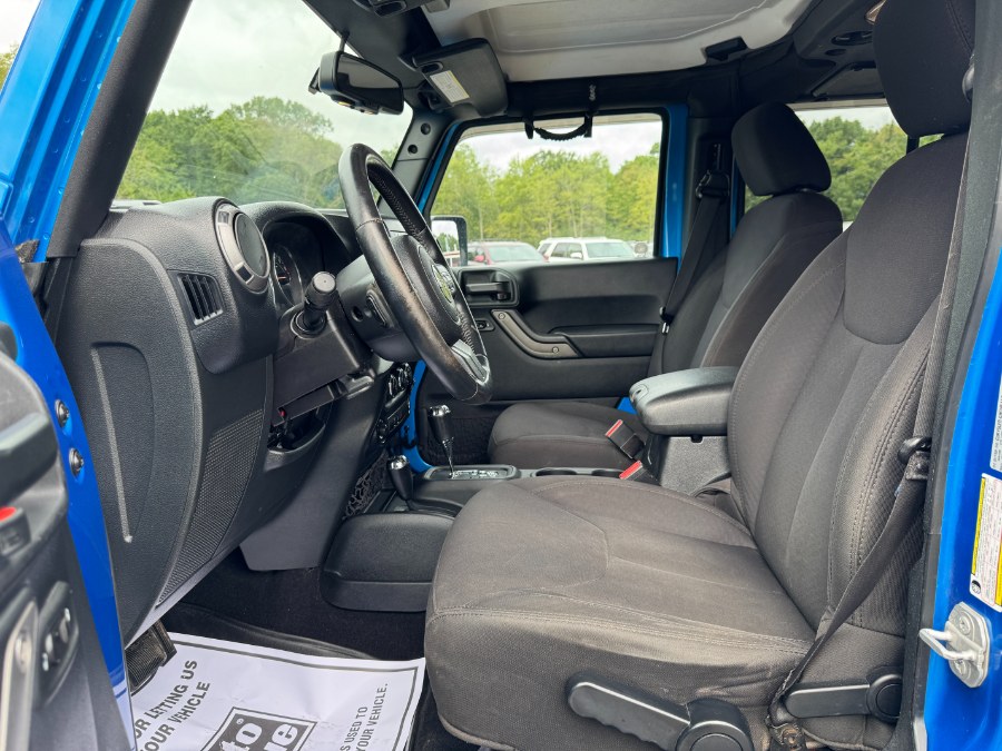 2015 Jeep Wrangler Unlimited 4WD 4dr Sport, available for sale in Ortonville, Michigan | Marsh Auto Sales LLC. Ortonville, Michigan 2015 Jeep Wrangler Unlimited 4WD 4dr Sport, available for sale in Ortonville, Michigan | Marsh Auto Sales LLC. Ortonville, Michigan