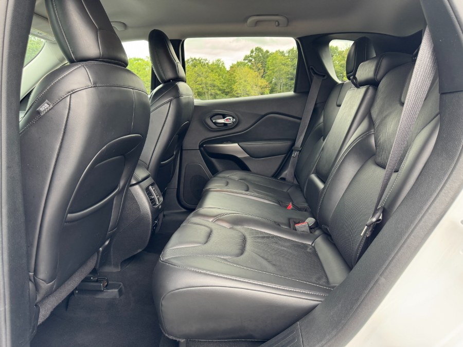 2020 Jeep Cherokee Limited 4x4, available for sale in Ortonville, Michigan | Marsh Auto Sales LLC. Ortonville, Michigan 2020 Jeep Cherokee Limited 4x4, available for sale in Ortonville, Michigan | Marsh Auto Sales LLC. Ortonville, Michigan
