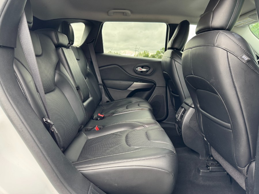 2020 Jeep Cherokee Limited 4x4, available for sale in Ortonville, Michigan | Marsh Auto Sales LLC. Ortonville, Michigan 2020 Jeep Cherokee Limited 4x4, available for sale in Ortonville, Michigan | Marsh Auto Sales LLC. Ortonville, Michigan