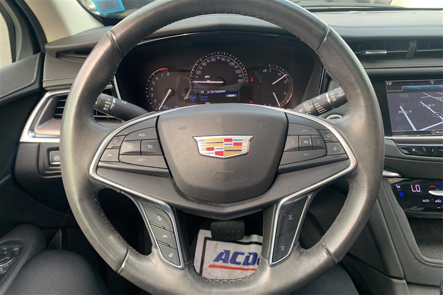 2017 Cadillac XT5 AWD 4dr Premium Luxury, available for sale in Lindenhurst, New York | Power Motor Group. Lindenhurst, New York 2017 Cadillac XT5 AWD 4dr Premium Luxury, available for sale in Lindenhurst, New York | Power Motor Group. Lindenhurst, New York