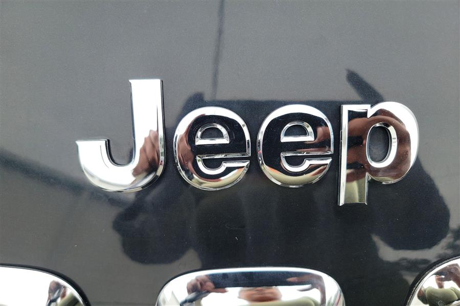 2014 Jeep Cherokee 4WD 4dr Limited, available for sale in Lindenhurst, New York | Power Motor Group. Lindenhurst, New York 2014 Jeep Cherokee 4WD 4dr Limited, available for sale in Lindenhurst, New York | Power Motor Group. Lindenhurst, New York