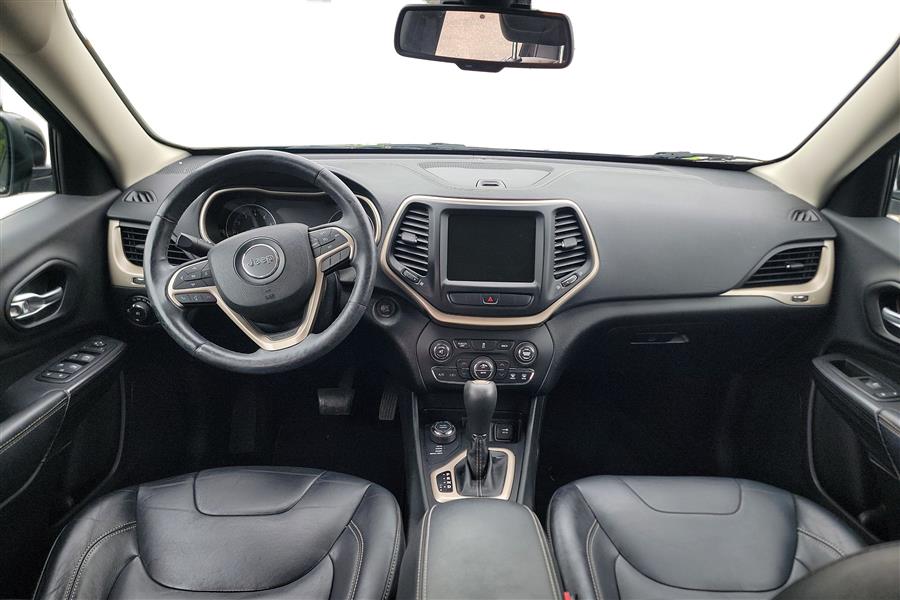 2014 Jeep Cherokee 4WD 4dr Limited, available for sale in Lindenhurst, New York | Power Motor Group. Lindenhurst, New York 2014 Jeep Cherokee 4WD 4dr Limited, available for sale in Lindenhurst, New York | Power Motor Group. Lindenhurst, New York