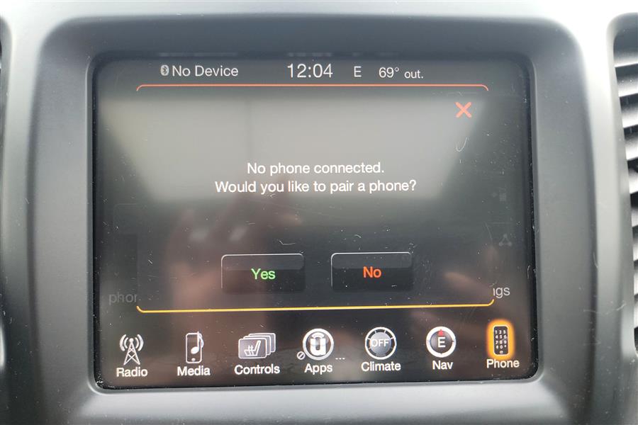 2014 Jeep Cherokee 4WD 4dr Limited, available for sale in Lindenhurst, New York | Power Motor Group. Lindenhurst, New York 2014 Jeep Cherokee 4WD 4dr Limited, available for sale in Lindenhurst, New York | Power Motor Group. Lindenhurst, New York