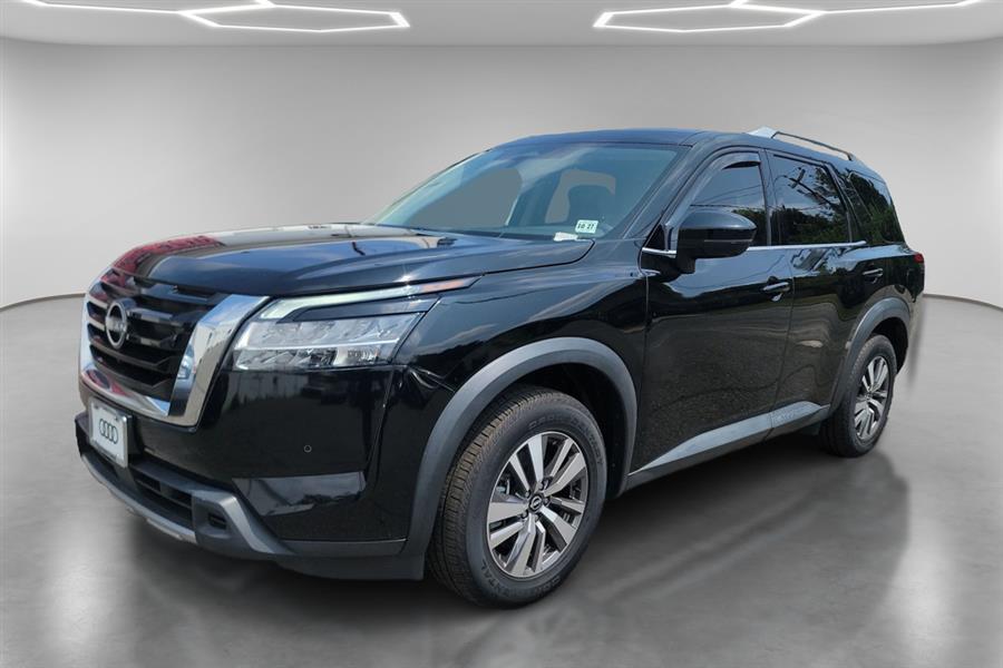 Used 2023 Nissan Pathfinder in Lindenhurst, New York | Power Motor Group. Lindenhurst, New York