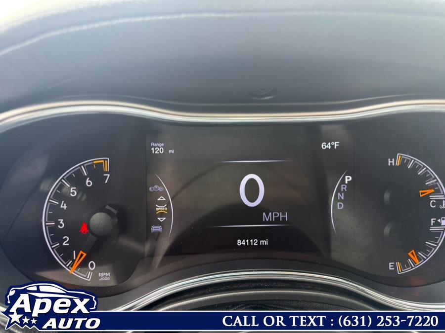 2019 Jeep Grand Cherokee Overland 4x4, available for sale in Selden, New York | Apex Auto. Selden, New York 2019 Jeep Grand Cherokee Overland 4x4, available for sale in Selden, New York | Apex Auto. Selden, New York