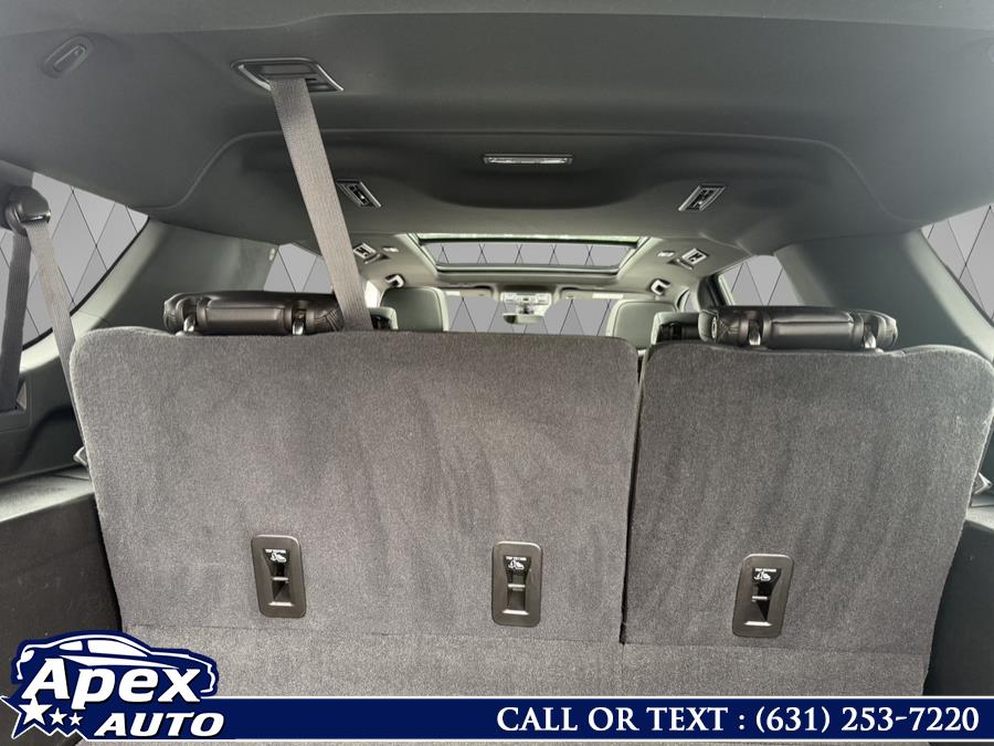 2021 Chevrolet Suburban 4WD 4dr High Country, available for sale in Selden, New York | Apex Auto. Selden, New York 2021 Chevrolet Suburban 4WD 4dr High Country, available for sale in Selden, New York | Apex Auto. Selden, New York