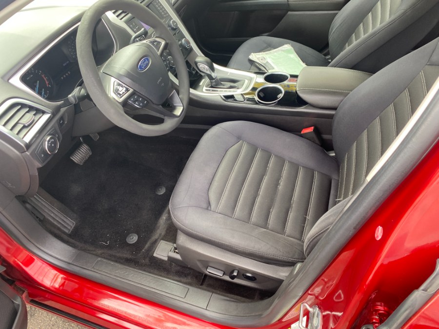 2013 Ford Fusion 4dr Sdn SE FWD, available for sale in Middle Village, New York | Middle Village Motors . Middle Village, New York 2013 Ford Fusion 4dr Sdn SE FWD, available for sale in Middle Village, New York | Middle Village Motors . Middle Village, New York