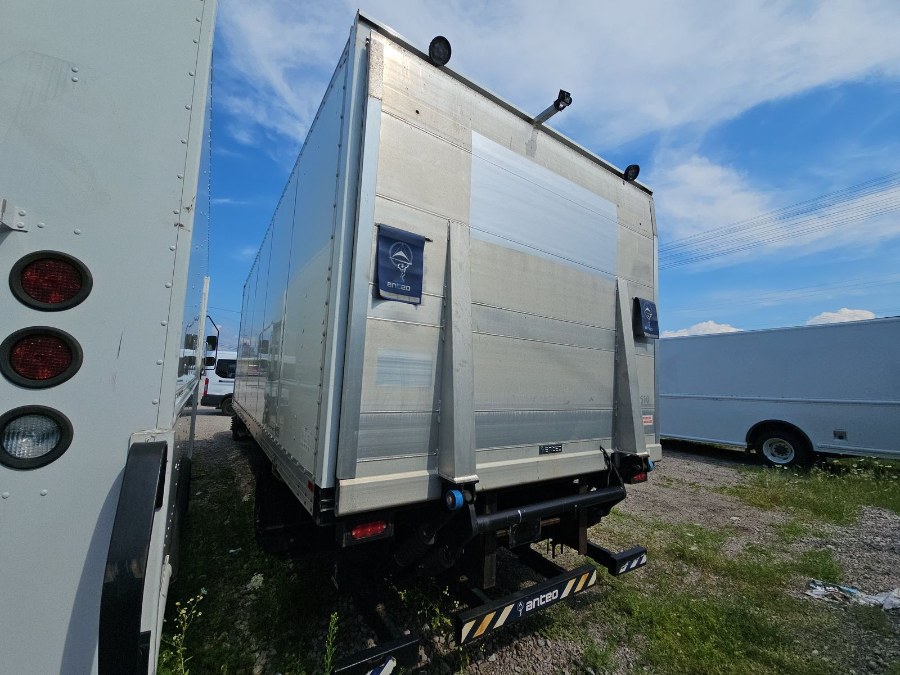 2021 Chevrolet Silverado MD 4500 LT 20FT DRY BOX WORK TRUCK + HUGE LIFT GATE + NO CDL, available for sale in South Amboy, New Jersey | NJ Truck Spot. South Amboy, New Jersey 2021 Chevrolet Silverado MD 4500 LT 20FT DRY BOX WORK TRUCK + HUGE LIFT GATE + NO CDL, available for sale in South Amboy, New Jersey | NJ Truck Spot. South Amboy, New Jersey