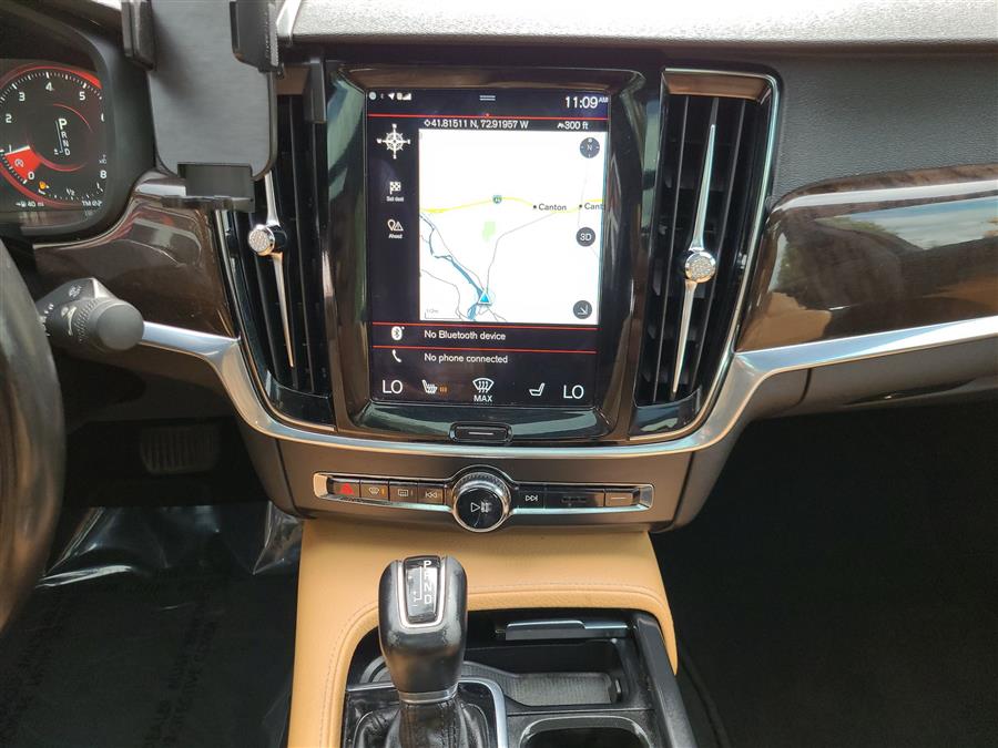 2018 Volvo S90 T5 AWD Momentum, available for sale in Canton, Connecticut | Lava Motors. Canton, Connecticut 2018 Volvo S90 T5 AWD Momentum, available for sale in Canton, Connecticut | Lava Motors. Canton, Connecticut