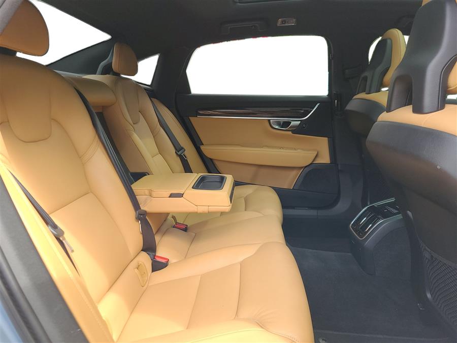 2018 Volvo S90 T5 AWD Momentum, available for sale in Canton, Connecticut | Lava Motors. Canton, Connecticut 2018 Volvo S90 T5 AWD Momentum, available for sale in Canton, Connecticut | Lava Motors. Canton, Connecticut