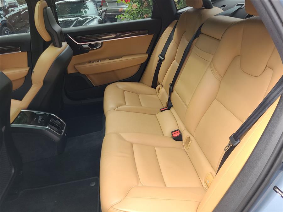 2018 Volvo S90 T5 AWD Momentum, available for sale in Canton, Connecticut | Lava Motors. Canton, Connecticut 2018 Volvo S90 T5 AWD Momentum, available for sale in Canton, Connecticut | Lava Motors. Canton, Connecticut