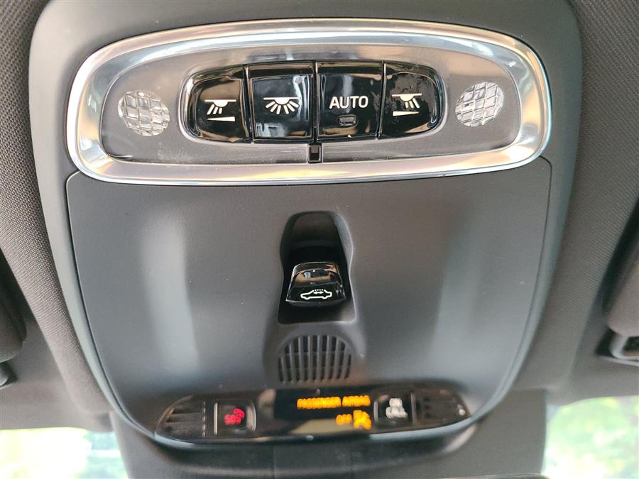 2018 Volvo S90 T5 AWD Momentum, available for sale in Canton, Connecticut | Lava Motors. Canton, Connecticut 2018 Volvo S90 T5 AWD Momentum, available for sale in Canton, Connecticut | Lava Motors. Canton, Connecticut