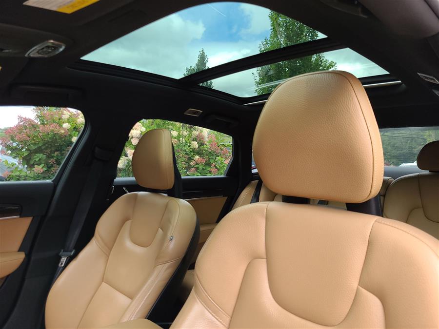 2018 Volvo S90 T5 AWD Momentum, available for sale in Canton, Connecticut | Lava Motors. Canton, Connecticut 2018 Volvo S90 T5 AWD Momentum, available for sale in Canton, Connecticut | Lava Motors. Canton, Connecticut