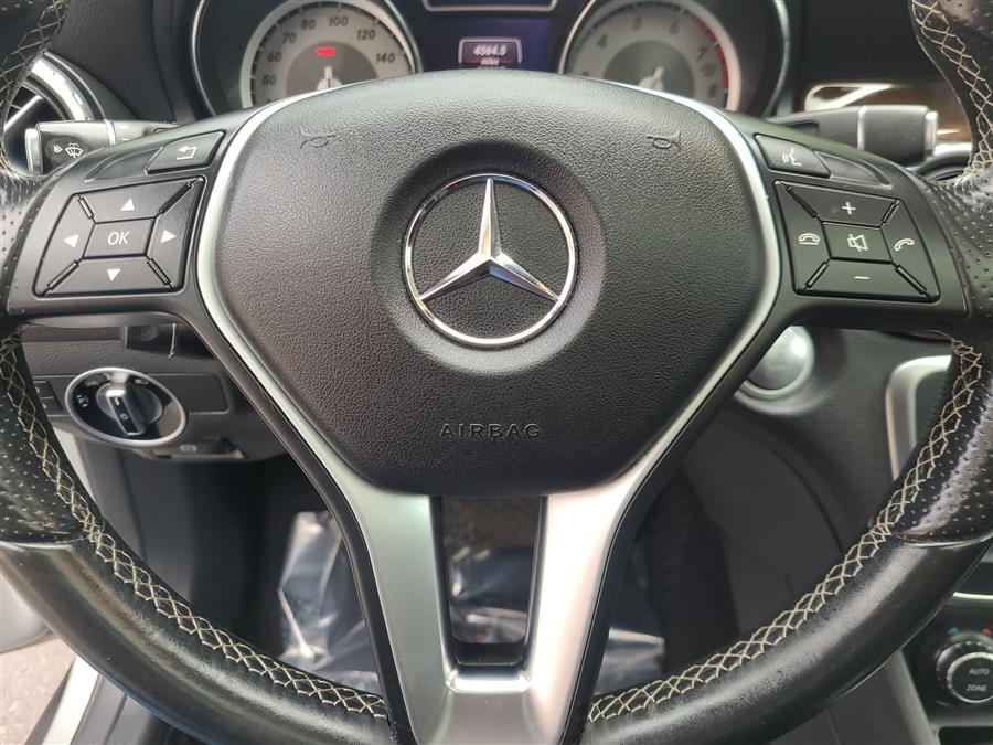 2015 Mercedes-Benz GLA-Class 4MATIC 4dr GLA 250, available for sale in Canton, Connecticut | Lava Motors. Canton, Connecticut 2015 Mercedes-Benz GLA-Class 4MATIC 4dr GLA 250, available for sale in Canton, Connecticut | Lava Motors. Canton, Connecticut