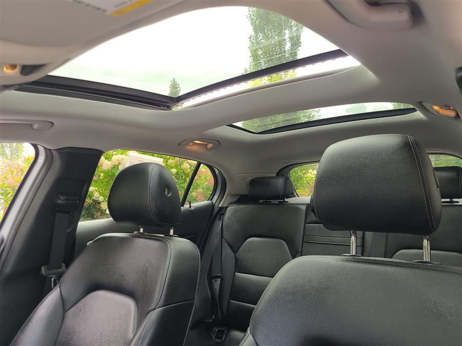 2015 Mercedes-Benz GLA-Class 4MATIC 4dr GLA 250, available for sale in Canton, Connecticut | Lava Motors. Canton, Connecticut 2015 Mercedes-Benz GLA-Class 4MATIC 4dr GLA 250, available for sale in Canton, Connecticut | Lava Motors. Canton, Connecticut