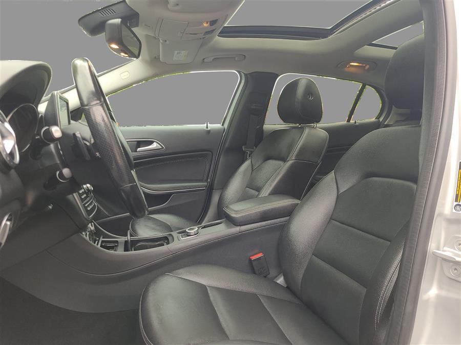 2015 Mercedes-Benz GLA-Class 4MATIC 4dr GLA 250, available for sale in Canton, Connecticut | Lava Motors. Canton, Connecticut 2015 Mercedes-Benz GLA-Class 4MATIC 4dr GLA 250, available for sale in Canton, Connecticut | Lava Motors. Canton, Connecticut