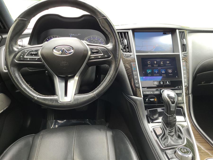 2017 Infiniti Q60 3.0t Premium photo 24