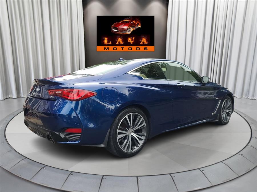 2017 Infiniti Q60 3.0t Premium photo 7