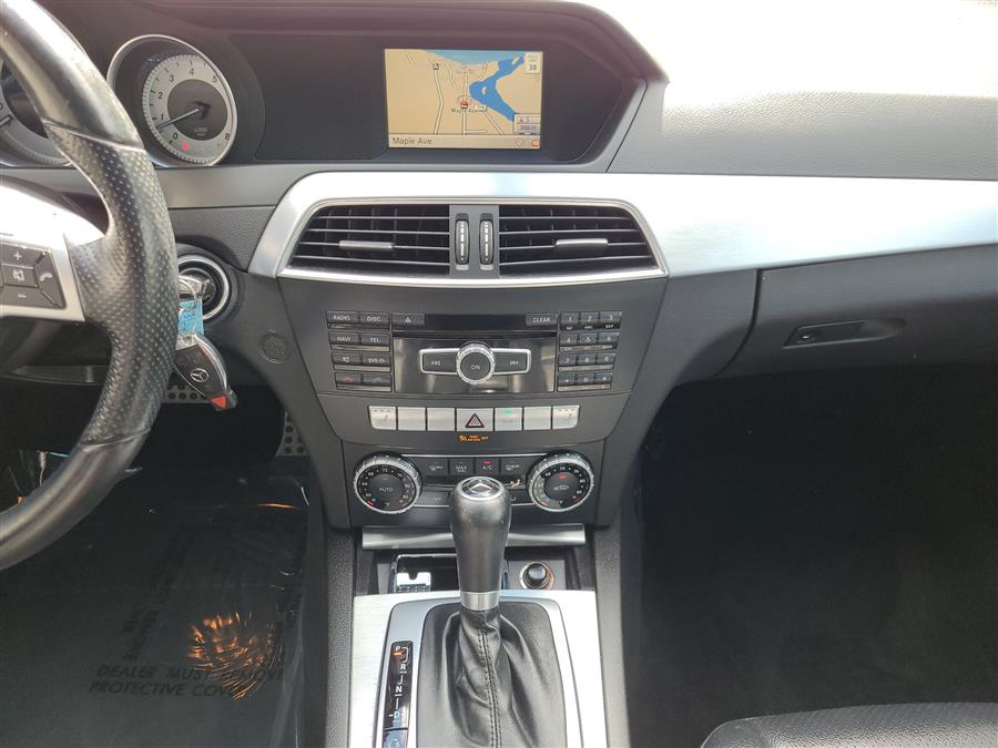 2014 Mercedes-Benz C-Class 4dr Sdn C 300 Luxury 4MATIC, available for sale in Canton, Connecticut | Lava Motors. Canton, Connecticut 2014 Mercedes-Benz C-Class 4dr Sdn C 300 Luxury 4MATIC, available for sale in Canton, Connecticut | Lava Motors. Canton, Connecticut