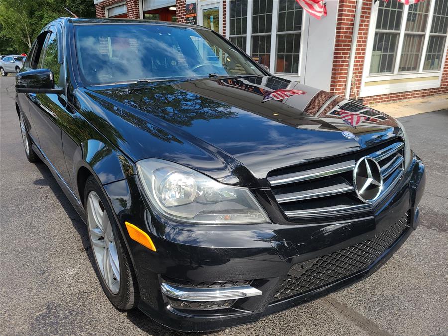 2014 Mercedes-Benz C-Class 4dr Sdn C 300 Luxury 4MATIC, available for sale in Canton, Connecticut | Lava Motors. Canton, Connecticut 2014 Mercedes-Benz C-Class 4dr Sdn C 300 Luxury 4MATIC, available for sale in Canton, Connecticut | Lava Motors. Canton, Connecticut