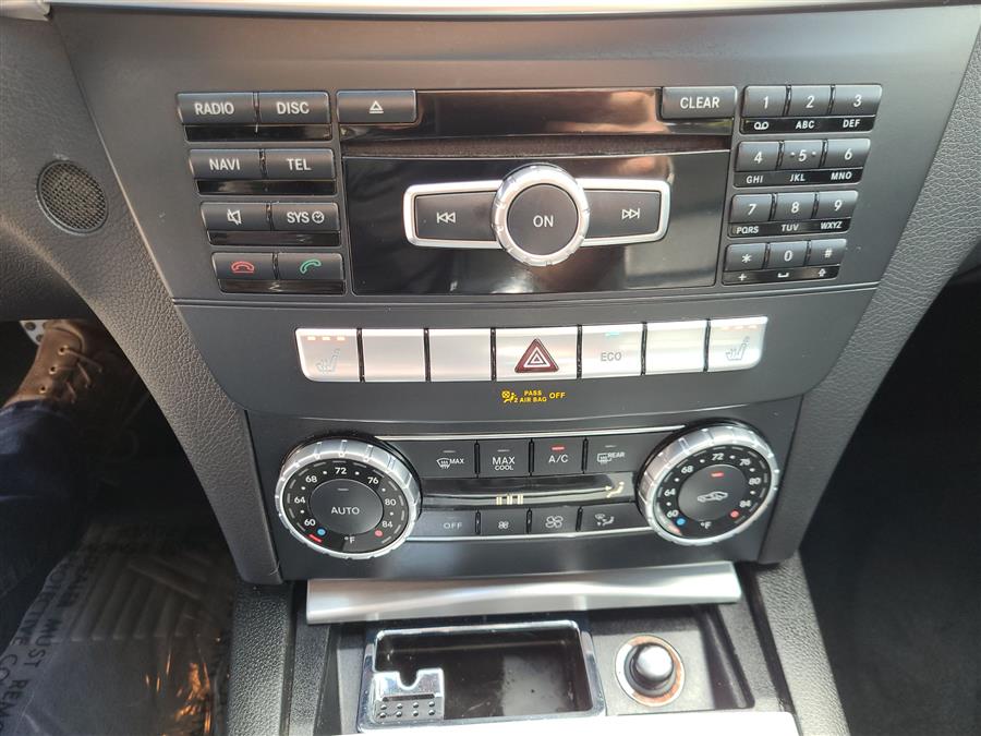 2014 Mercedes-Benz C-Class 4dr Sdn C 300 Luxury 4MATIC, available for sale in Canton, Connecticut | Lava Motors. Canton, Connecticut 2014 Mercedes-Benz C-Class 4dr Sdn C 300 Luxury 4MATIC, available for sale in Canton, Connecticut | Lava Motors. Canton, Connecticut