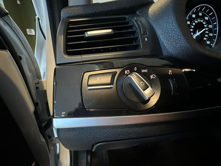 2016 BMW X3 AWD 4dr xDrive28i, available for sale in West Hartford, Connecticut | AutoMax. West Hartford, Connecticut 2016 BMW X3 AWD 4dr xDrive28i, available for sale in West Hartford, Connecticut | AutoMax. West Hartford, Connecticut