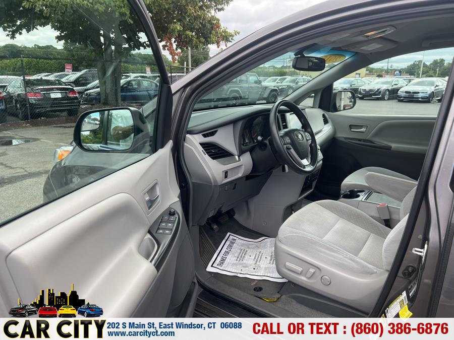 2015 Toyota Sienna 5dr 8-Pass Van LE FWD (Natl), available for sale in East Windsor, Connecticut | Car City LLC. East Windsor, Connecticut 2015 Toyota Sienna 5dr 8-Pass Van LE FWD (Natl), available for sale in East Windsor, Connecticut | Car City LLC. East Windsor, Connecticut