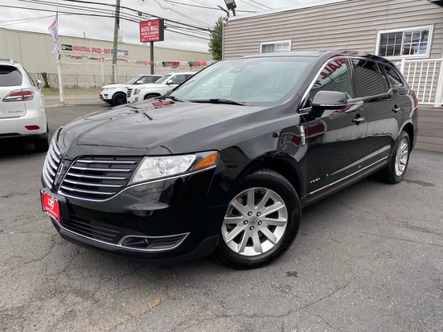 2017 Lincoln MKT 3.7L AWD w/Livery Pkg, available for sale in Paterson, New Jersey | DZ Automall. Paterson, New Jersey 2017 Lincoln MKT 3.7L AWD w/Livery Pkg, available for sale in Paterson, New Jersey | DZ Automall. Paterson, New Jersey
