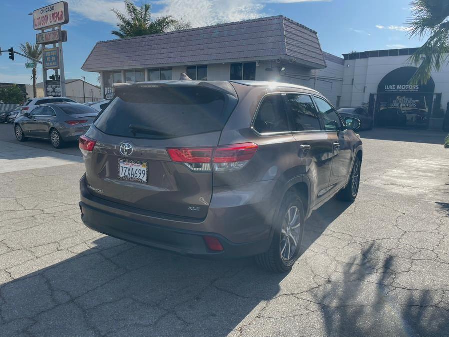 2017 Toyota Highlander XLE V6 FWD (Natl), available for sale in Hawaiian Gardens, California | Luxe Motors. Hawaiian Gardens, California 2017 Toyota Highlander XLE V6 FWD (Natl), available for sale in Hawaiian Gardens, California | Luxe Motors. Hawaiian Gardens, California