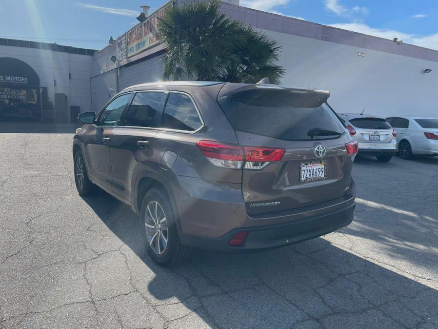 2017 Toyota Highlander XLE V6 FWD (Natl), available for sale in Hawaiian Gardens, California | Luxe Motors. Hawaiian Gardens, California 2017 Toyota Highlander XLE V6 FWD (Natl), available for sale in Hawaiian Gardens, California | Luxe Motors. Hawaiian Gardens, California
