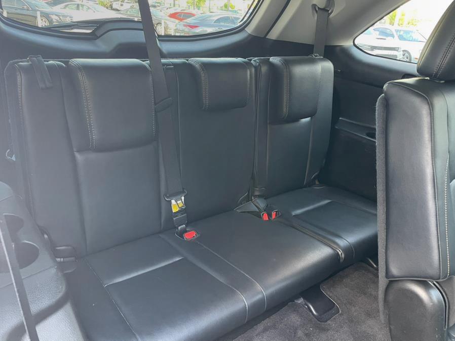 2017 Toyota Highlander XLE V6 FWD (Natl), available for sale in Hawaiian Gardens, California | Luxe Motors. Hawaiian Gardens, California 2017 Toyota Highlander XLE V6 FWD (Natl), available for sale in Hawaiian Gardens, California | Luxe Motors. Hawaiian Gardens, California