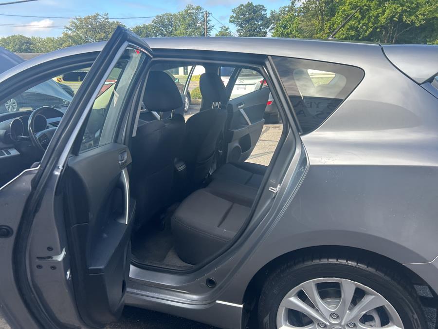 2010 Mazda Mazda3 5dr HB Auto s qtr, available for sale in South Windsor , Connecticut | Ful-line Auto LLC. South Windsor , Connecticut 2010 Mazda Mazda3 5dr HB Auto s qtr, available for sale in South Windsor , Connecticut | Ful-line Auto LLC. South Windsor , Connecticut