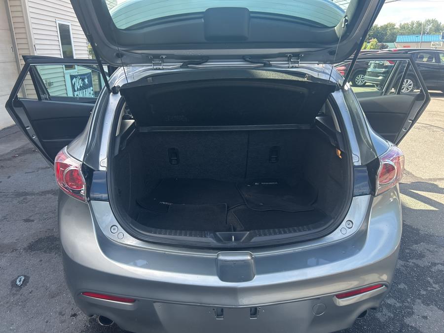 2010 Mazda Mazda3 5dr HB Auto s qtr, available for sale in South Windsor , Connecticut | Ful-line Auto LLC. South Windsor , Connecticut 2010 Mazda Mazda3 5dr HB Auto s qtr, available for sale in South Windsor , Connecticut | Ful-line Auto LLC. South Windsor , Connecticut