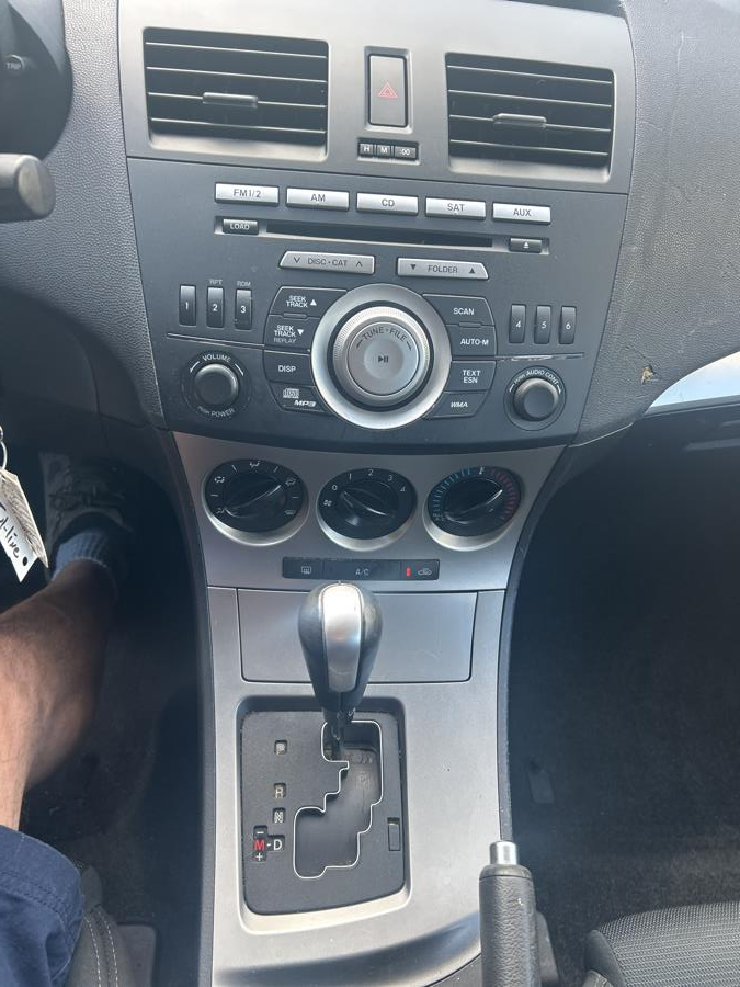 2010 Mazda Mazda3 5dr HB Auto s qtr, available for sale in South Windsor , Connecticut | Ful-line Auto LLC. South Windsor , Connecticut 2010 Mazda Mazda3 5dr HB Auto s qtr, available for sale in South Windsor , Connecticut | Ful-line Auto LLC. South Windsor , Connecticut