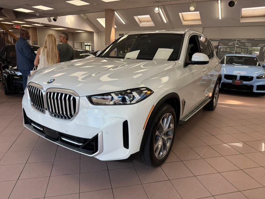 2024 BMW X5 xDrive40i Sports Activity Vehicle, available for sale in Massapequa Park, New York | Power Motors East. Massapequa Park, New York 2024 BMW X5 xDrive40i Sports Activity Vehicle, available for sale in Massapequa Park, New York | Power Motors East. Massapequa Park, New York